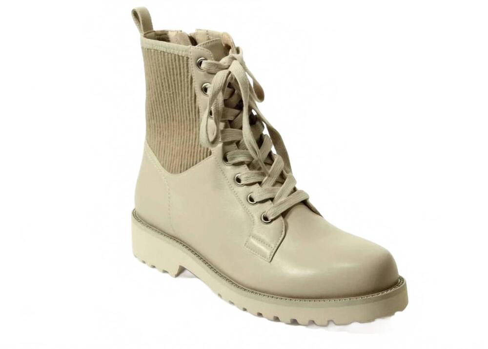 NEW VANELI women's zahra boots in soft beige